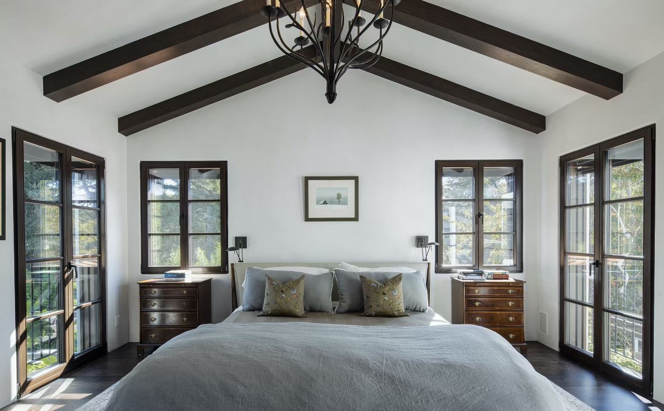 Bedroom that utilizes radiant heating and cooling ceiling panels.